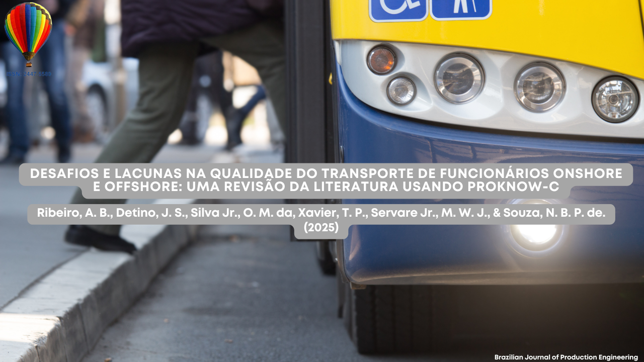 Imagem de capa com detalhe frontal de um ônibus de transporte coletivo e o pé de um trabalhador embarcando, representando a temática do artigo sobre qualidade no transporte de funcionários onshore e offshore.